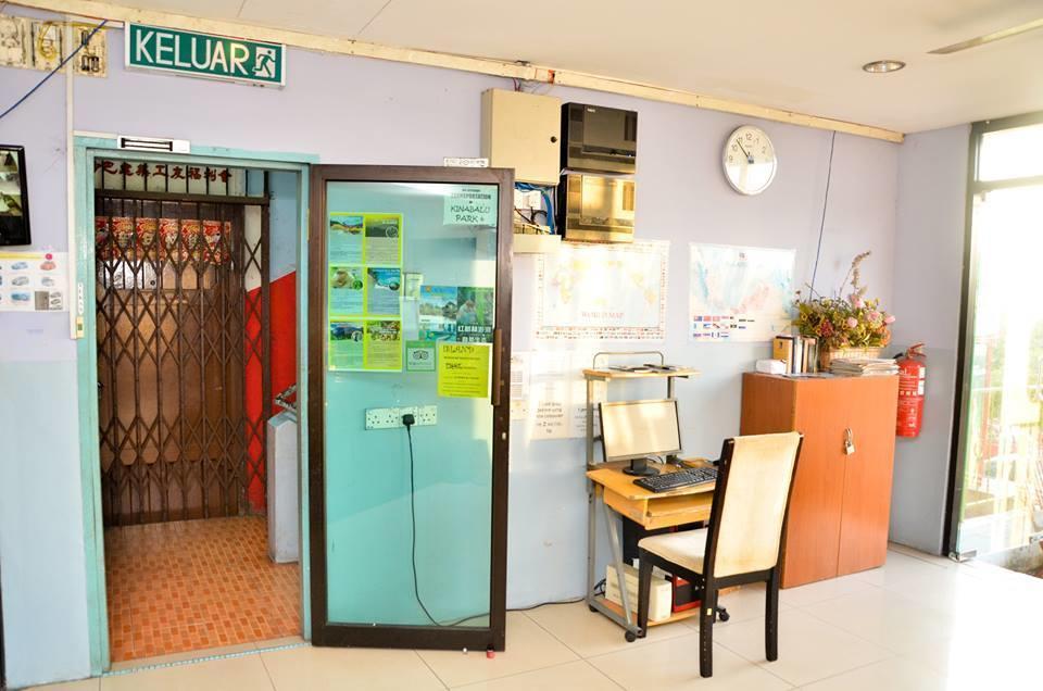 A&J Budget Hotel 亞庇 外观 照片